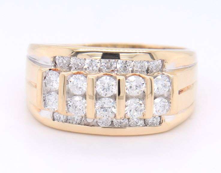 Majestic Yellow Gold 1.50ctw Gent's Diamond Band