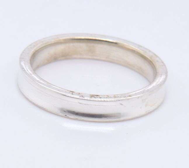 Tiffany & Co 1837 Narrow Band