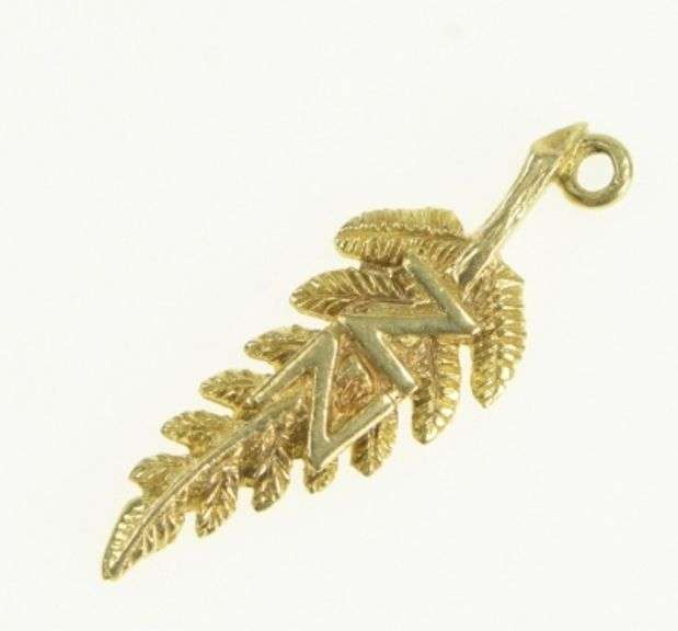14K Yellow Gold NZ New Zealand Fern Leaf Travel Souvenir Charm/Pendant
