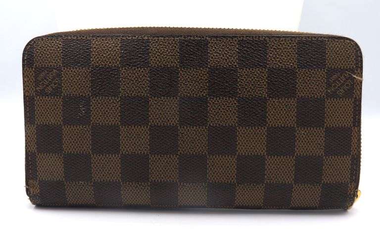 Louis Vuitton Zip Wallet