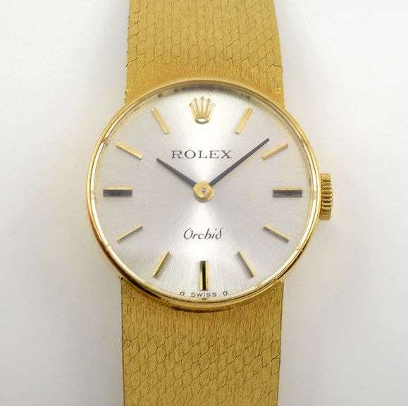 Striking 1971 Women's Rolex 14K YG Manual Watch