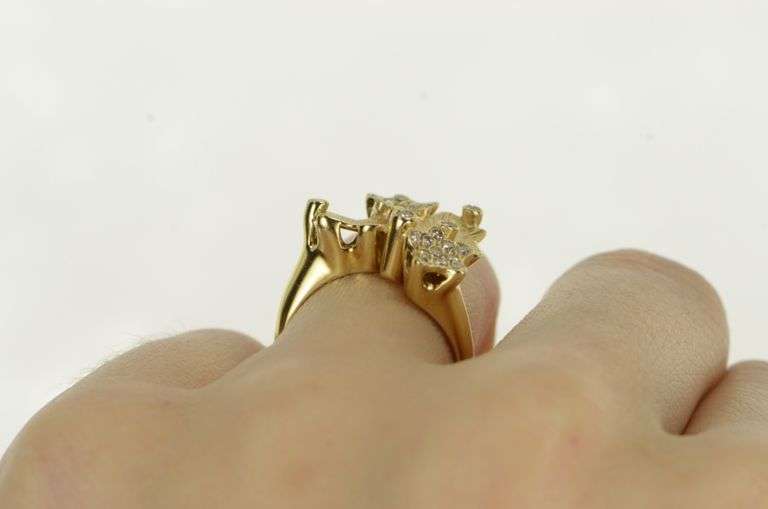 14K Yellow Gold Diamond Ornate Floral Cluster Statement Ring