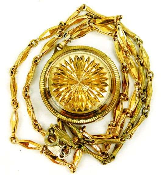 Ladies Vintage Caravelle Watch Pendant, Runs
