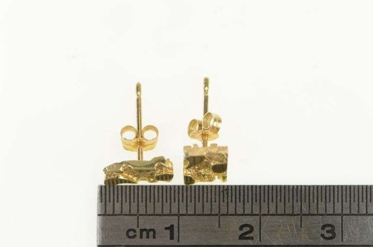 14K Yellow Gold Textured Nugget Square Vintage Stud Earrings