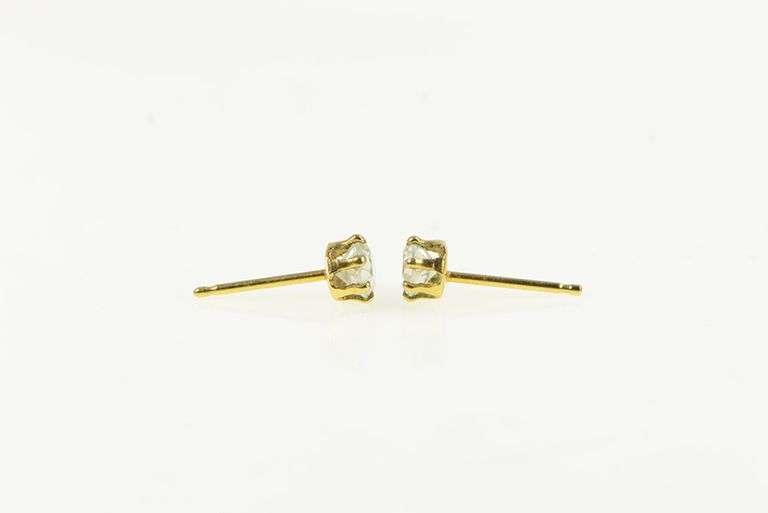 14K Yellow Gold Pear CZ Vintage Classic Solitaire Stud Earrings