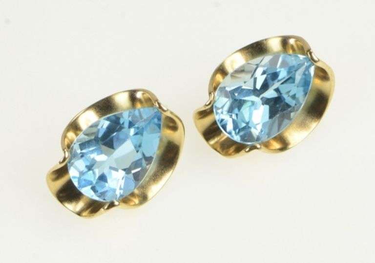 10K Yellow Gold Pear Blue Topaz Retro Scalloped Stud Earrings
