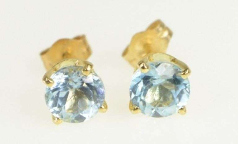14K Yellow Gold Round Blue Topaz Vintage Solitaire Stud Earrings
