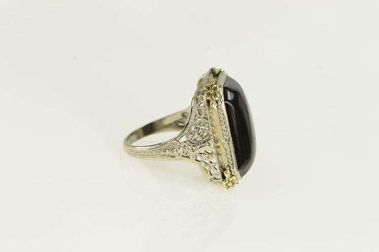 14K Yellow Gold Art Deco Black Onyx Filigree Statement Ring