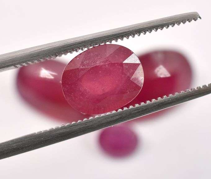 Striking Collection of 26.00CTW Ruby Gemstone Parcel