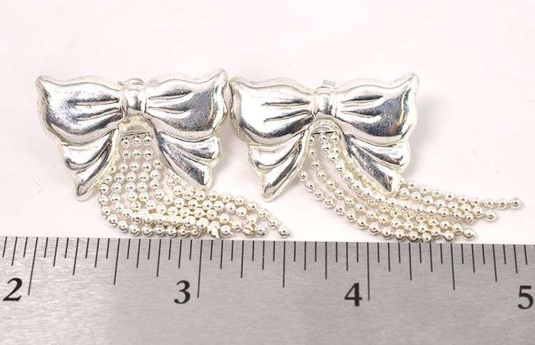 Pretty Bow Stud Earrings In Sterling Silver