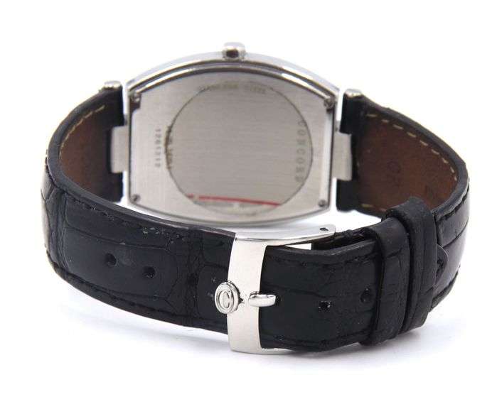 Concord La Scala Tonneau Watch