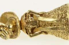 14K Yellow Gold 3D Traditional Mexican Dress Lady Sombrero Pendant