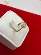 14K YELLOW GOLD AND DIAMOND RING