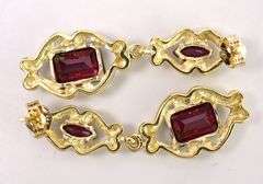 Sophisticated Red Garnet Dangle Earrings In 14K Yellow Gold