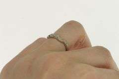 14K White Gold 1/3 Ctw Diamond Scalloped Wedding Band Ring