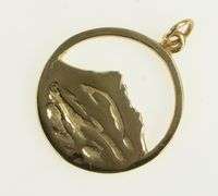 14K Yellow Gold Mount Everest Landscape Mountaineer Charm/Pendant