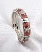 Stylish 18K WG with Pink Enamel Band