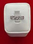 CERTIFIED BRAND NEW 14K WHITE GOLD AND DIAMOND RING