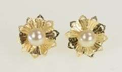 14K Yellow Gold Pearl Ornate Pleated Filigree Vintage Stud Earrings