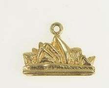 14K Yellow Gold Sydney Opera House Australia Souvenir Charm/Pendant
