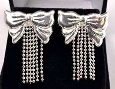 Pretty Bow Stud Earrings In Sterling Silver