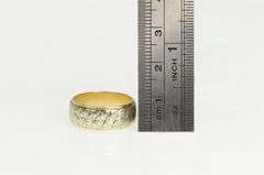 14K Yellow Gold Diamond Cut Star Vintage Pattern Wedding Band Ring