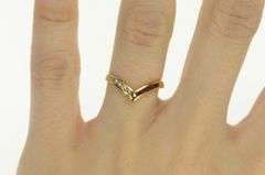 18K Yellow Gold Chevron Ruby Diamond Vintage Band Ring