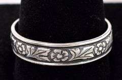 Flower Band Ring In Sterling Silver