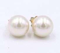 2 Set of Majorica Pearl Necklace and Stud Earrings