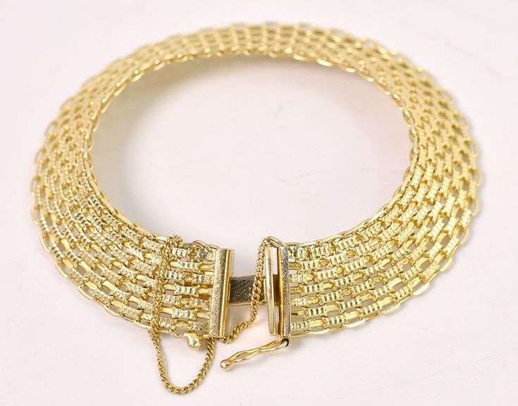 Wonderful 14K Yellow Gold Mesh Chain Bracelet