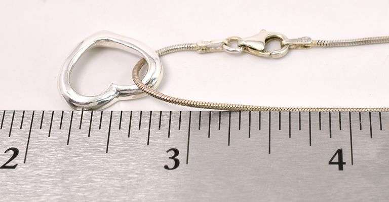 Heart Pendant Necklace in Sterling Silver