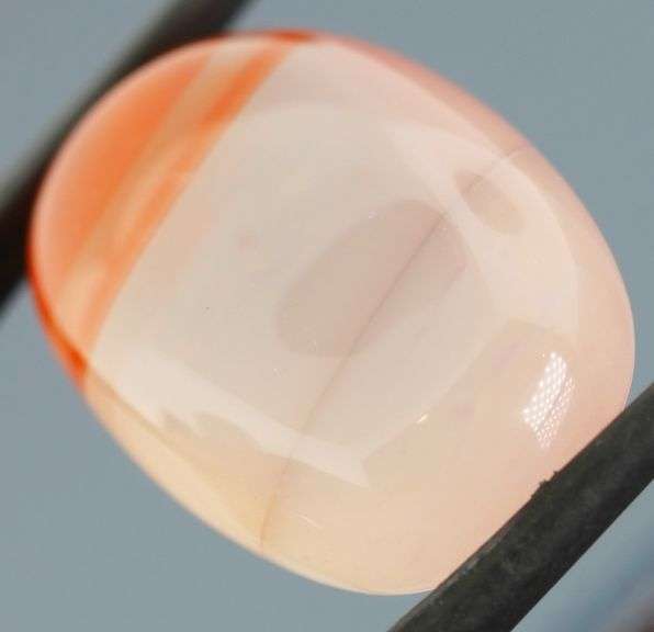 Gorgeous 34.81ct untreated bi-color Agate