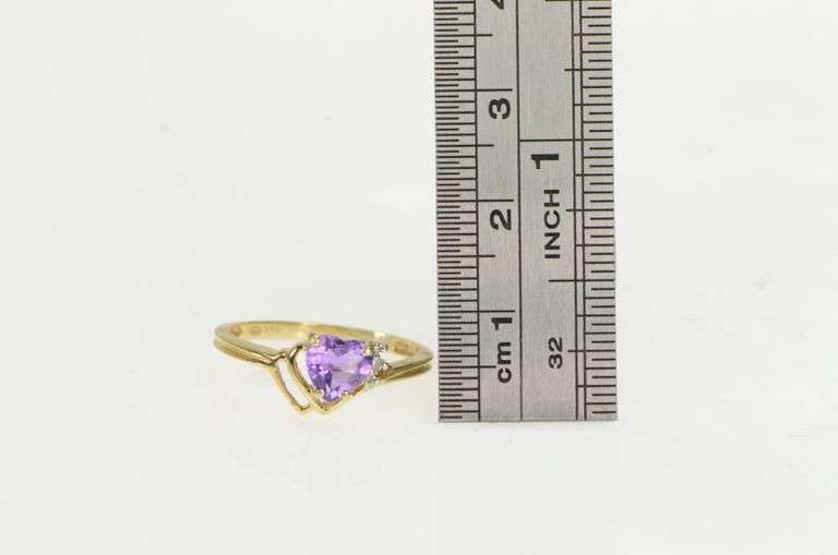 10K Yellow Gold Amethyst Diamond Vintage Heart Bypass Ring