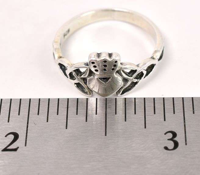 Heart and Trinty Knot Ring in Sterling Silver