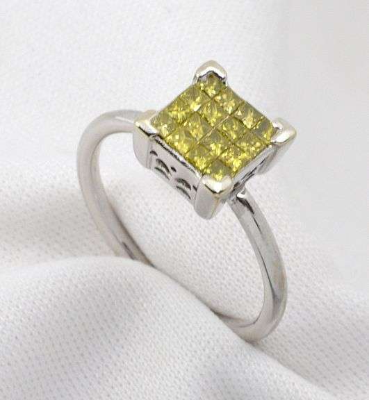 Invisibly Set 14k White Gold Diamond Cluster