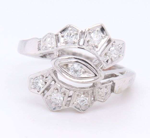 Antique White Gold Fan Diamond Ring