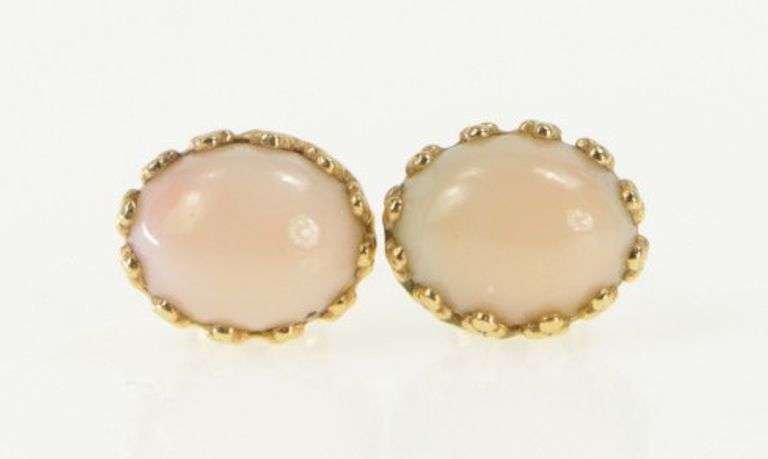 14K Yellow Gold Oval Light Pink Coral Vintage Stud Earrings