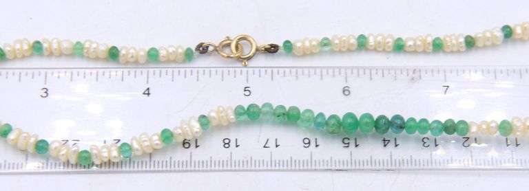 Pearl and Emerald Beaded Necklace