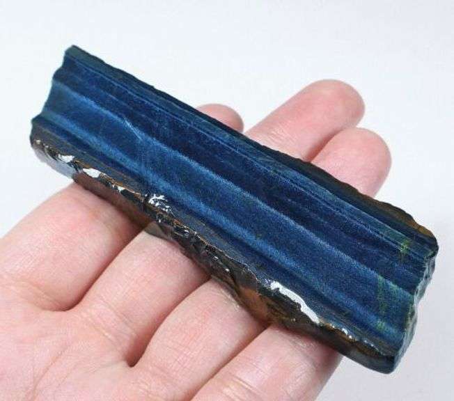 Mezmerizing 181ct uncut BLUE TIGERS EYE!!