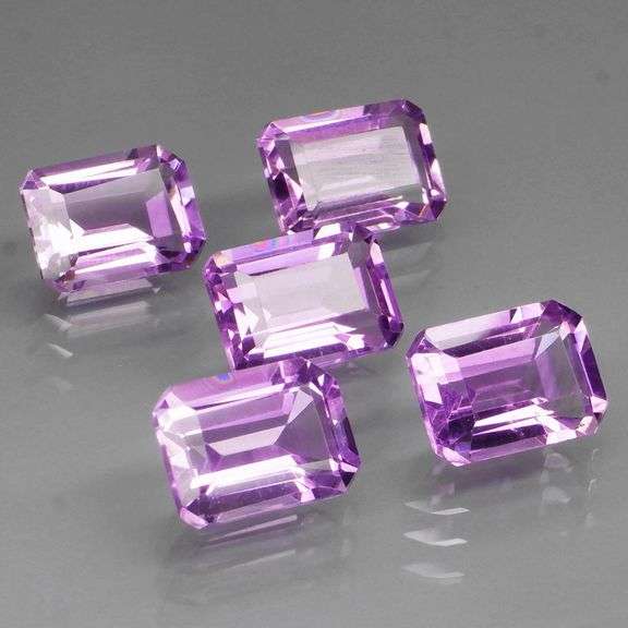 Vibrant 6.61ct 8x6mm real Bolivian Amethyst set
