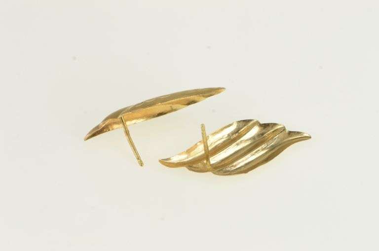 14K Yellow Gold Wavy Diamond Cut Curvy Statement Earrings