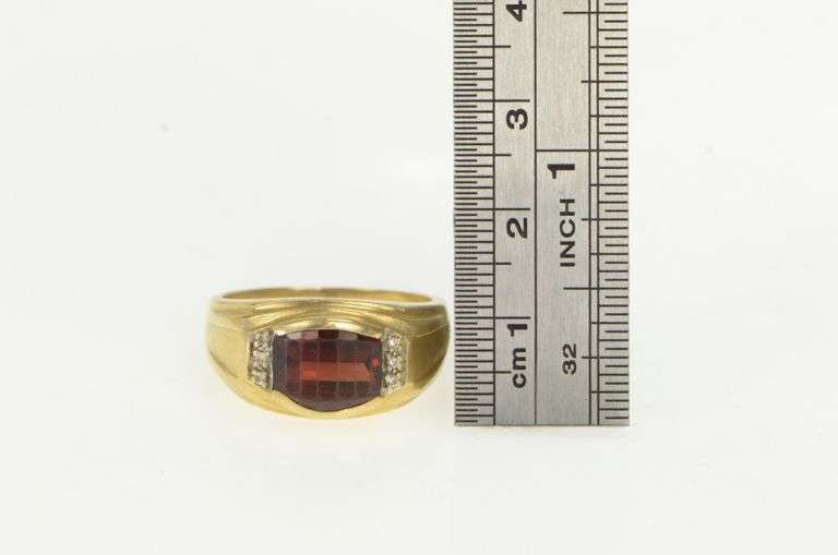 14K Yellow Gold Faceted Garnet Diamond Accent Men's Ring
