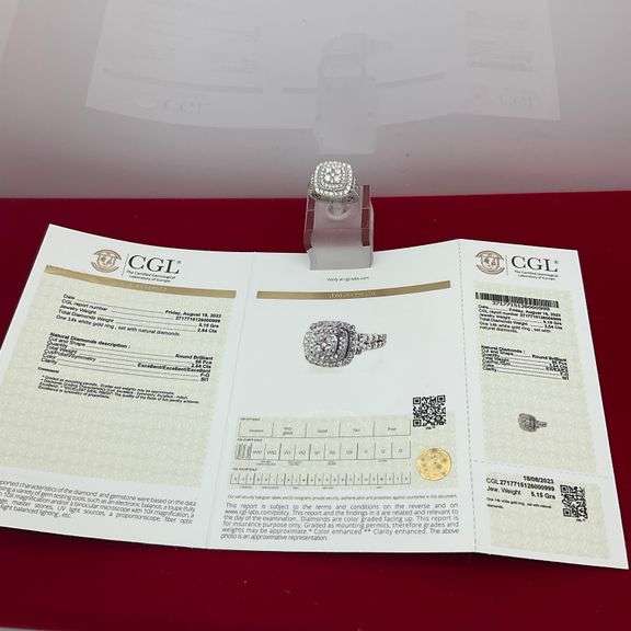 CERTIFIED 14K WHITE GOLD AND DIAMOND RING