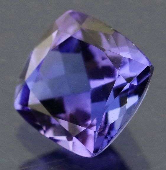 Vivid 1.40ct blue violet Tanzanite
