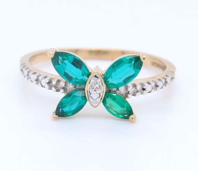 10KT Yellow Gold Emerald Butterfly Ring