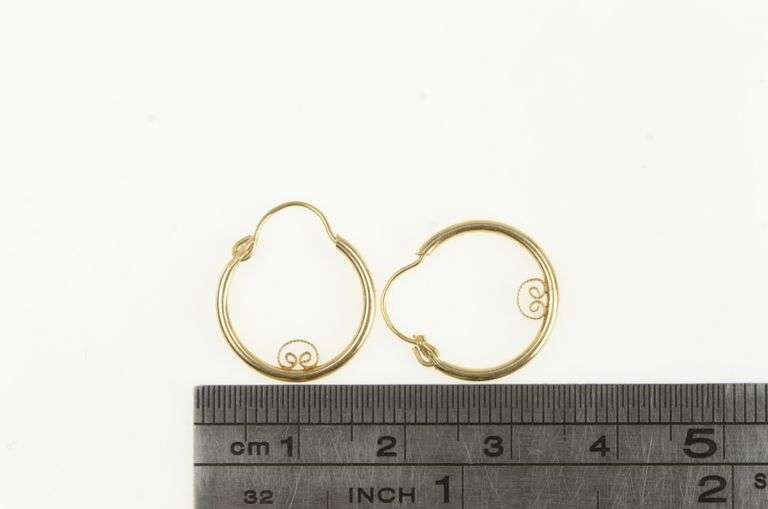 14K Yellow Gold 15.0mm Hoop Filigree Accent Hoop Earrings