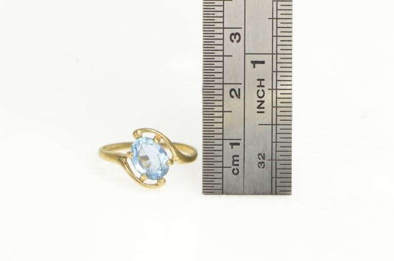 10K Yellow Gold Bypass Blue Topaz Vintage Solitaire Ring