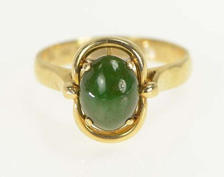 14K Yellow Gold 1960's Oval Nephrite Vintage Oval Statement Ring