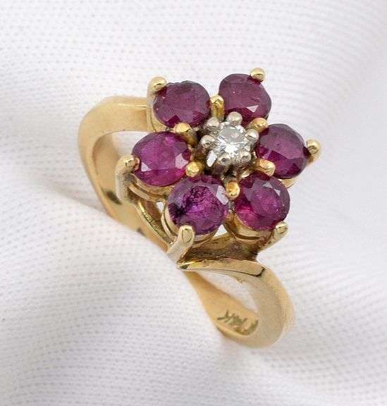 Vibrant 142 Ruby Flower Cluster