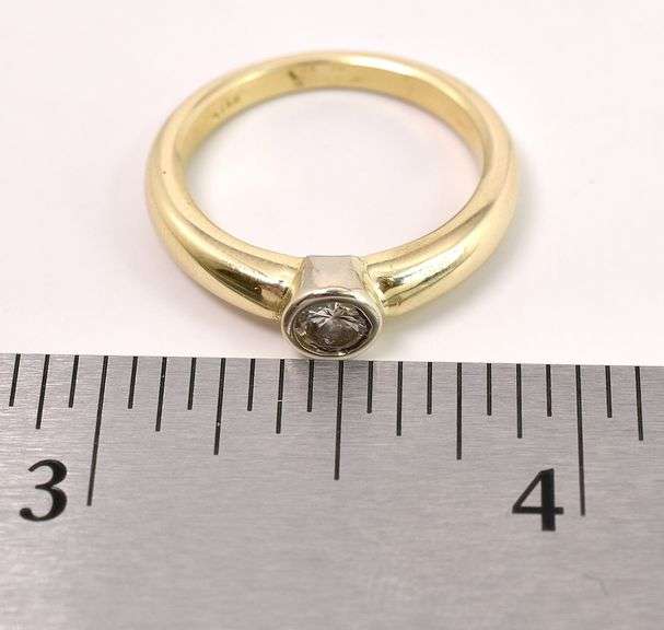 Adorable Solitaire Diamond Ring in 14K Yellow Gold